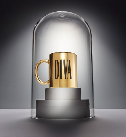 DIVA gold mug
